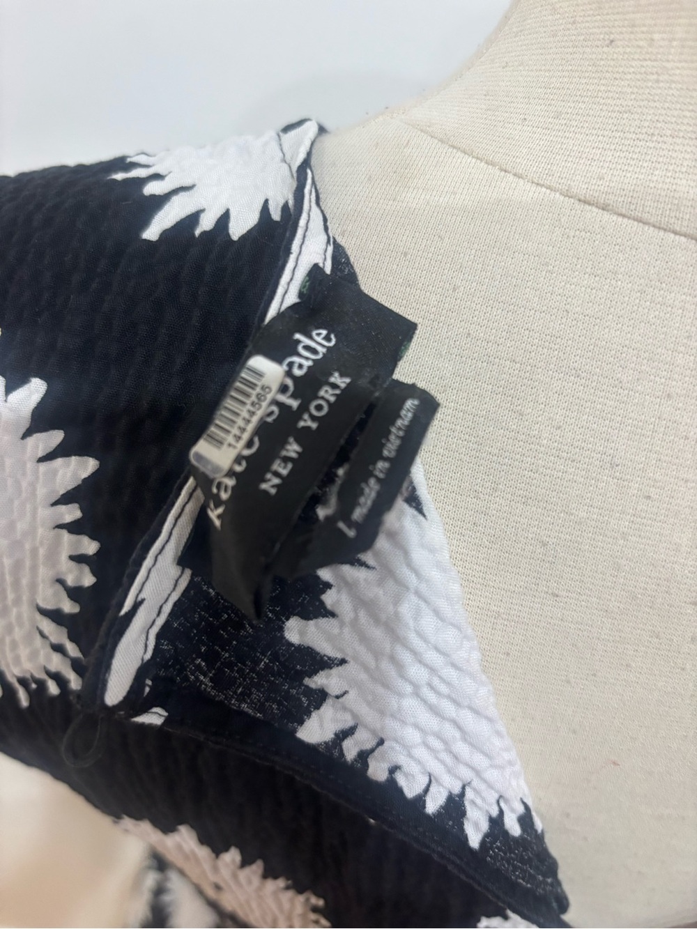 Kate Spade Pom Pom Floral Lawn Dress, Size: L - Picture 12 of 12